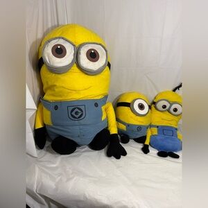 Despicable me minions bundle of 3 plushes